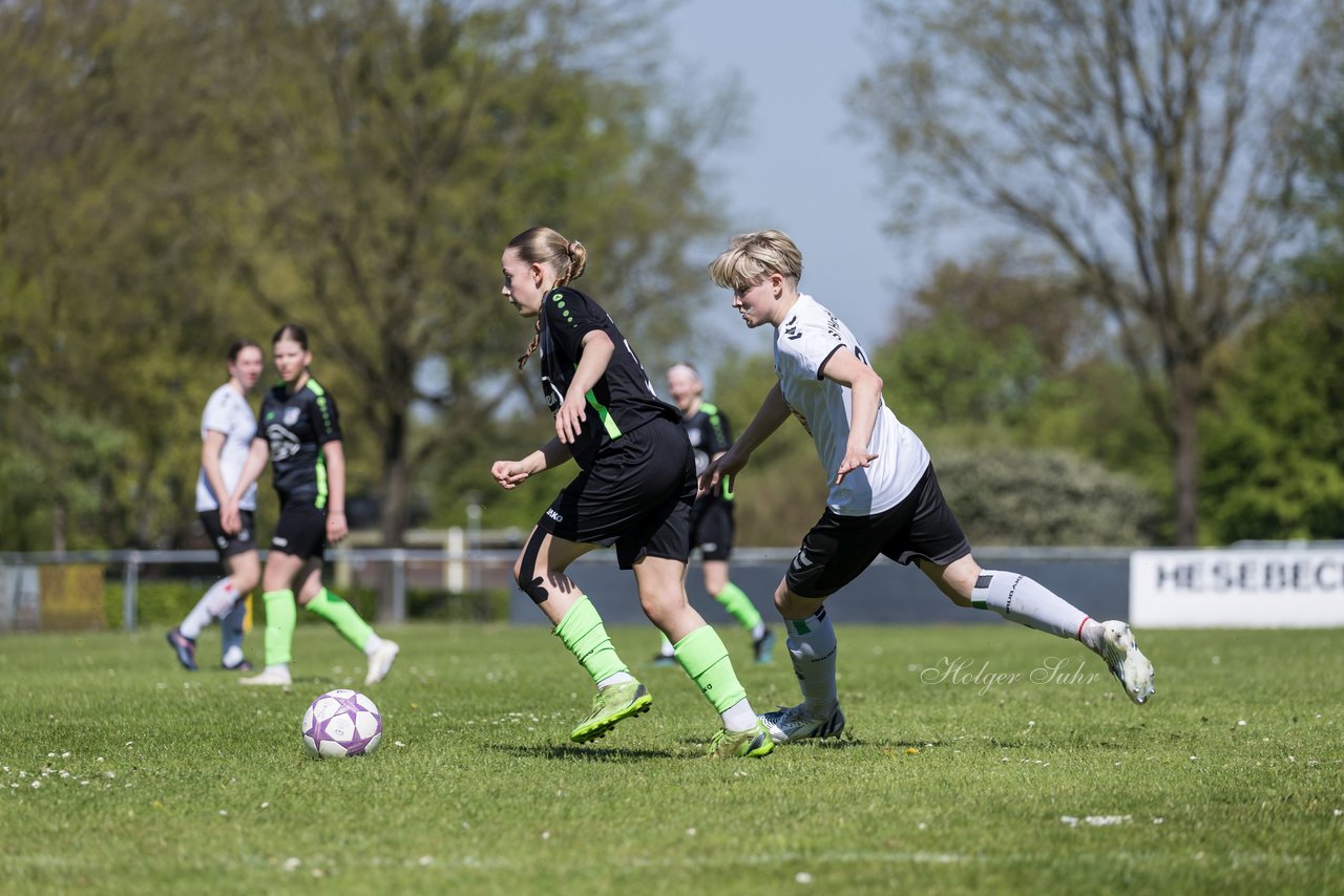 Bild 57 - wBJ SV Henstedt Ulzburg - FSG Oldendorf Itzehoe : Ergebnis: 6:3